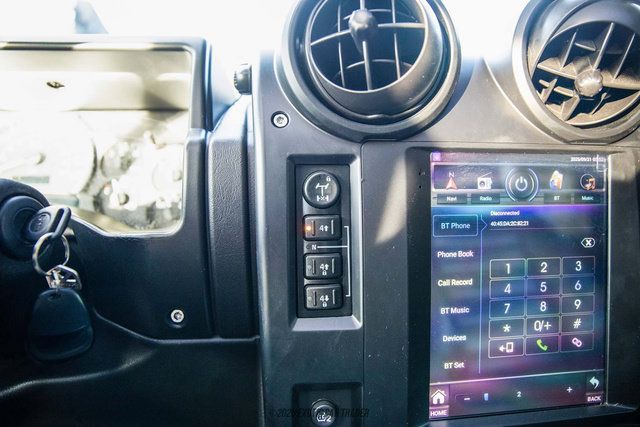 Used 2005 HUMMER H2 w/ Preferred Equipment Group AWD/4WD image 30