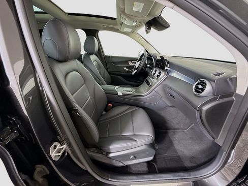 Used 2022 Mercedes-Benz GLC 300 image 20
