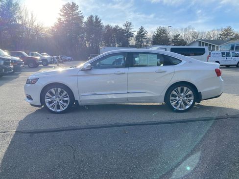 Used 2019 Chevrolet Impala Premier w/ Premier Confidence Package image 4
