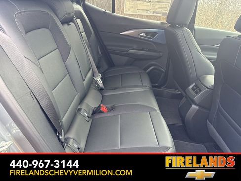 New 2026 Chevrolet Equinox EV LT image 41