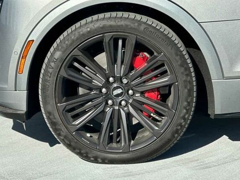 New 2026 Cadillac Lyriq V w/ Exterior Carbon Fiber Package image 25