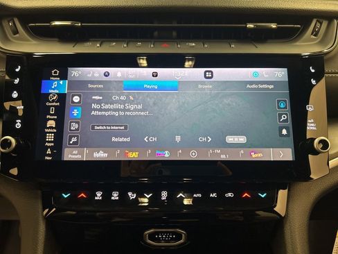 New 2026 Jeep Grand Cherokee Limited AWD/4WD image 24