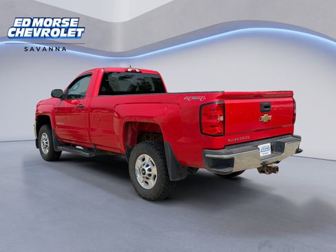 Used 2016 Chevrolet Silverado 2500 W/T w/ WT Convenience Package AWD/4WD image 3