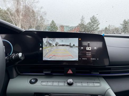 New 2026 Hyundai Elantra Limited image 32