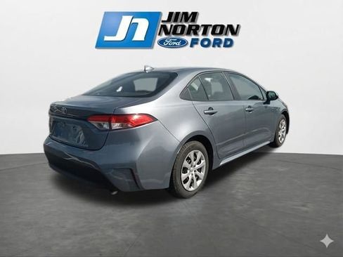 Used 2024 Toyota Corolla LE image 10