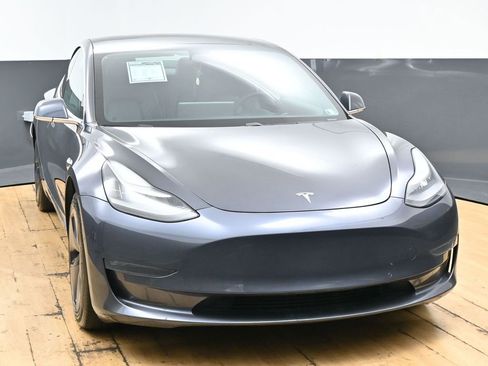 Used 2019 Tesla Model 3 Long Range image 3