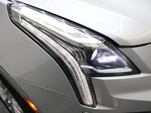 Used 2019 Cadillac XT5 Premium Luxury FWD image 30