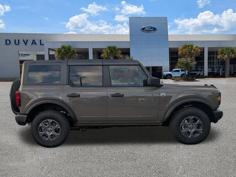 New 2025 Ford Bronco Sport Outer Banks image 3