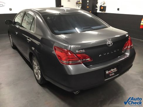 Used 2009 Toyota Avalon Limited image 7