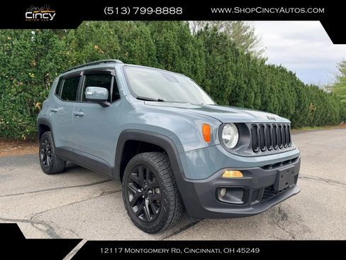 Used 2018 Jeep Renegade Altitude image 2