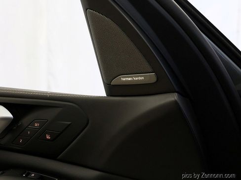 New 2026 BMW X5 xDrive50e w/ Climate Comfort Package image 28