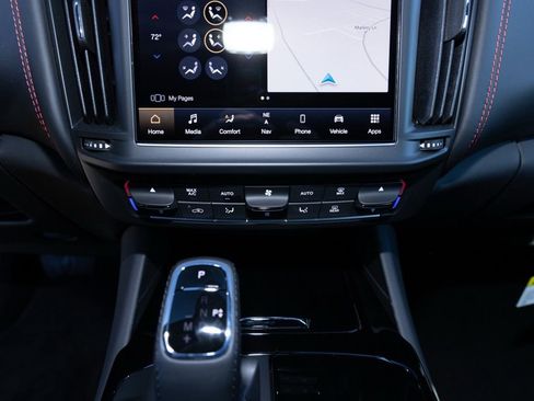 Used 2024 Maserati Levante Modena Ultima image 24