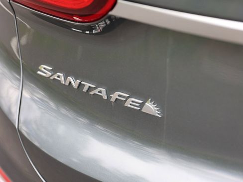 Used 2020 Hyundai Santa Fe SEL AWD/4WD image 9