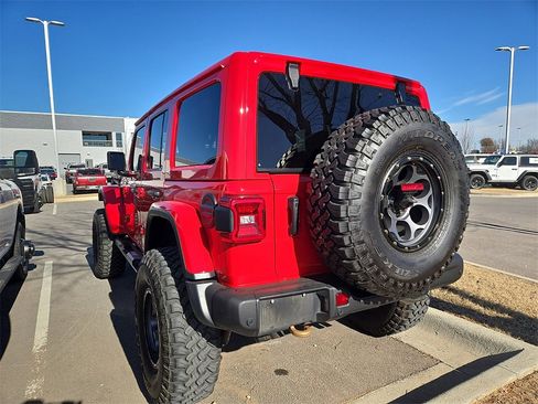 Used 2023 Jeep Wrangler Unlimited Rubicon 392 image 2