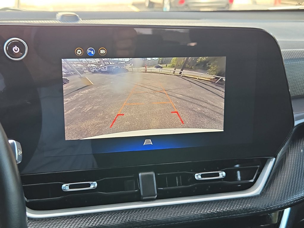Used 2026 Chevrolet Equinox LT FWD image 18
