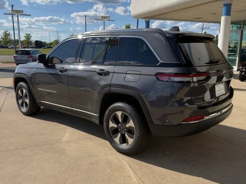 Used 2024 Jeep Grand Cherokee Limited 4xe AWD/4WD image 3