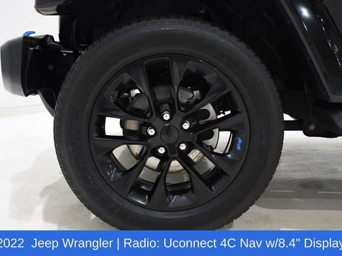 Used 2022 Jeep Wrangler Unlimited Sahara image 6