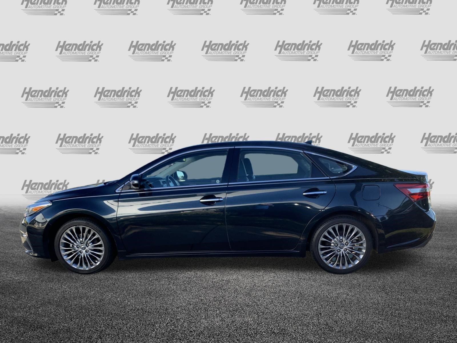 Used 2016 Toyota Avalon Limited w/ Toyota Safety Sense Package FWD image 7