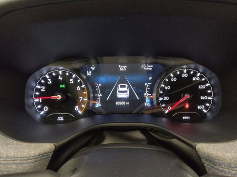 Used 2024 Jeep Compass Latitude image 23