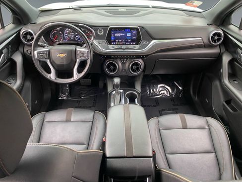 Used 2022 Chevrolet Blazer Premier w/ Enhanced Convenience Package AWD/4WD image 10