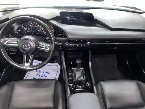Used 2020 MAZDA MAZDA3 Sedan w/ Preferred Package FWD image 27