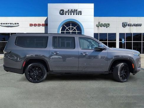 New 2026 Jeep Grand Wagoneer L Limited AWD/4WD image 3