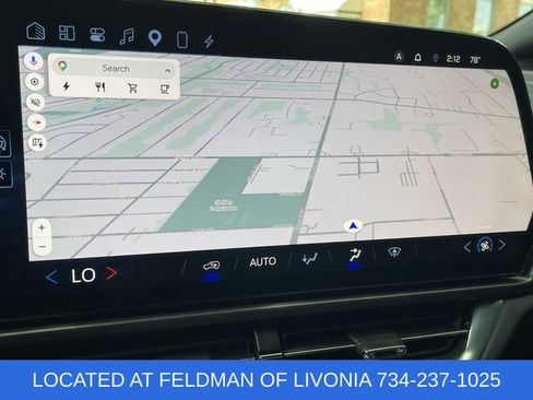 Used 2025 Chevrolet Equinox EV LT FWD image 14