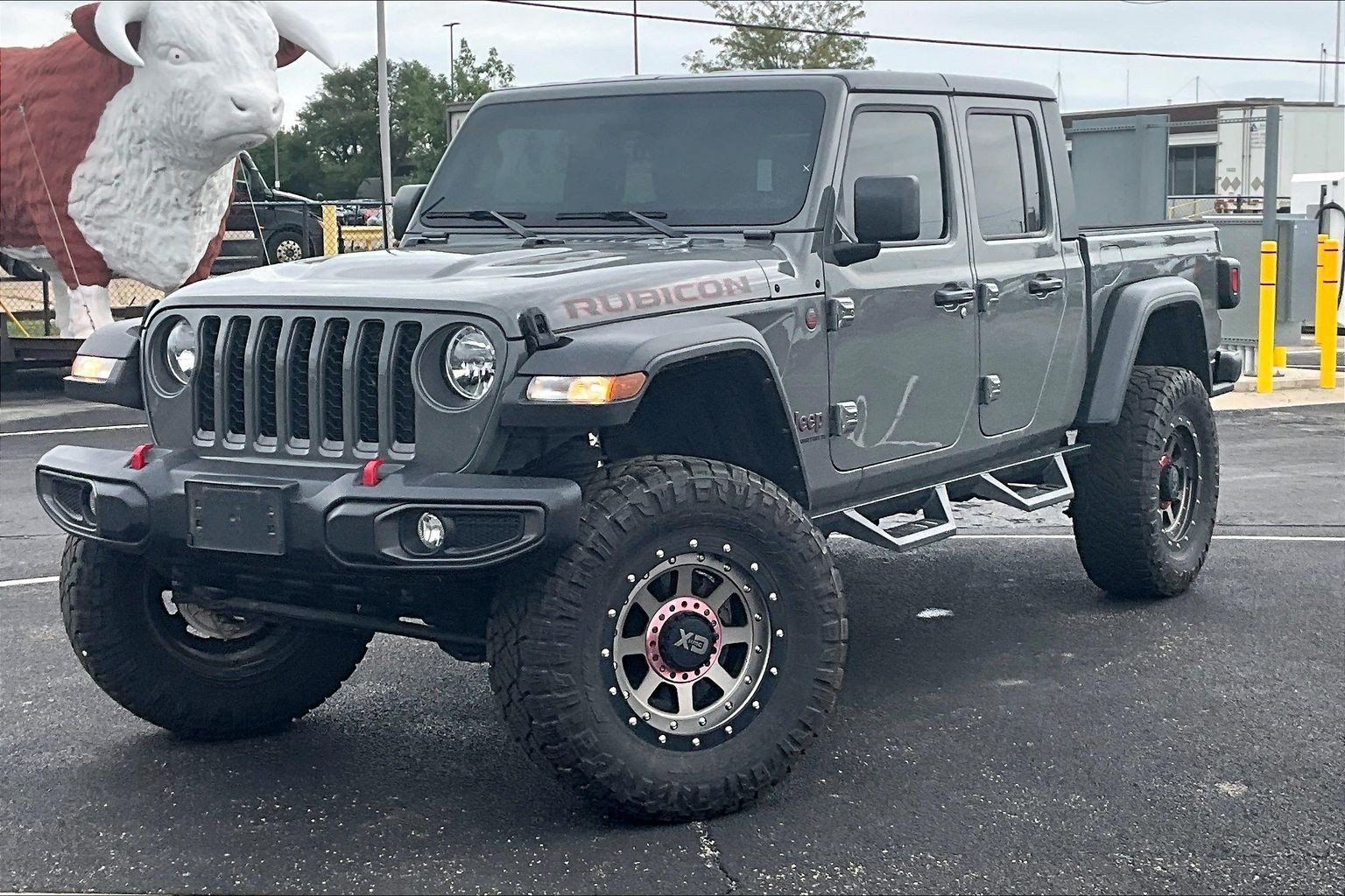 Used 2023 Jeep Gladiator Rubicon w/ Cold Weather Group AWD/4WD image 8