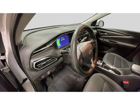 Used 2023 Chevrolet Bolt EUV LT image 12