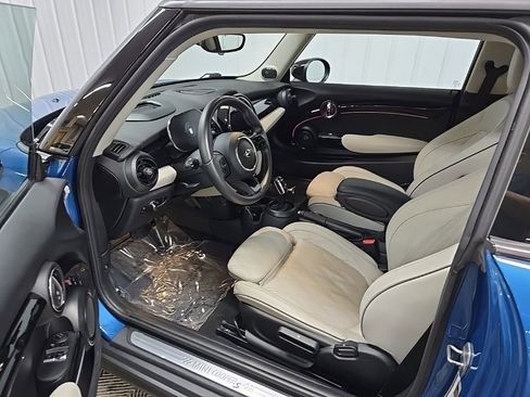Used 2023 MINI Cooper S image 27