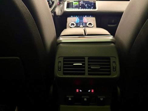 Used 2018 Land Rover Range Rover Velar R-Dynamic SE image 27