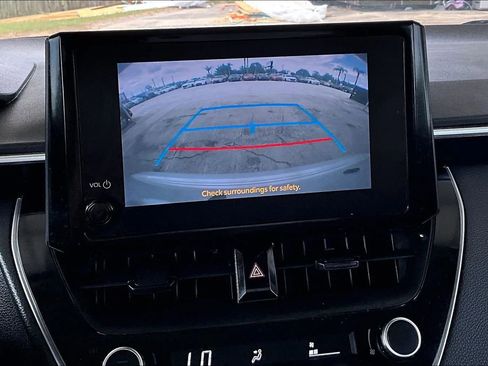Used 2023 Toyota Corolla LE FWD image 13