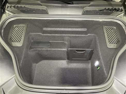 New 2025 Porsche Macan 4 Electric image 25