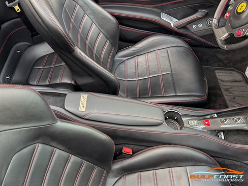 Used 2016 Ferrari California T image 35