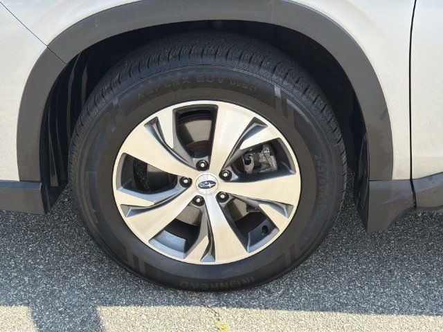 Used 2023 Subaru Ascent Premium w/ Convenience Package AWD/4WD image 40