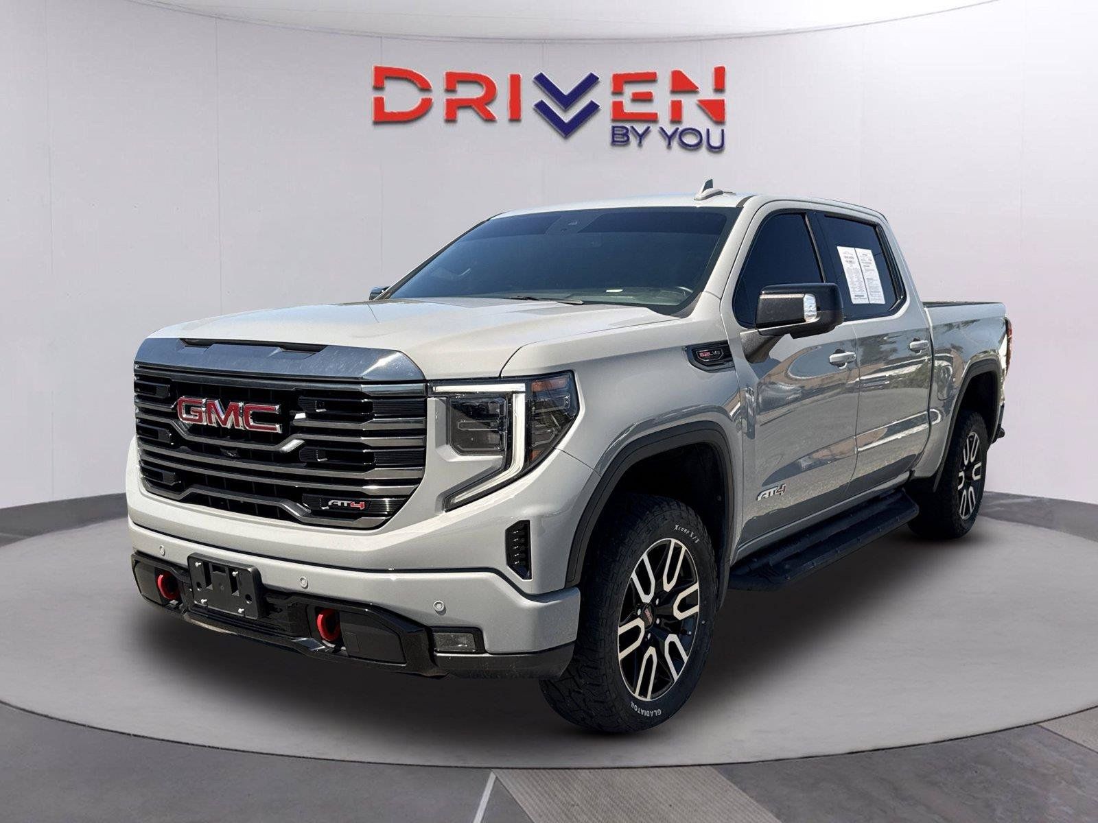Used 2024 GMC Sierra 1500 AT4 w/ AT4 Preferred Package AWD/4WD image 8