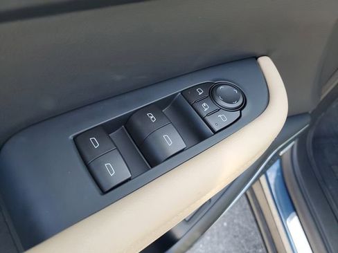 New 2026 Buick Enclave Preferred w/ LPO, Floor Liner Package image 9