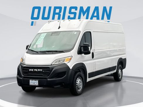 Used 2023 RAM ProMaster 2500 FWD image 1