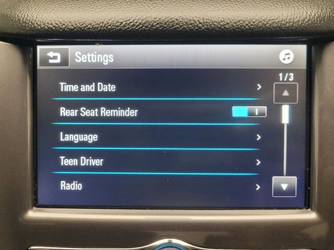 Used 2017 Chevrolet Cruze LT image 25