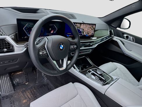 Used 2025 BMW X5 sDrive40i RWD image 7