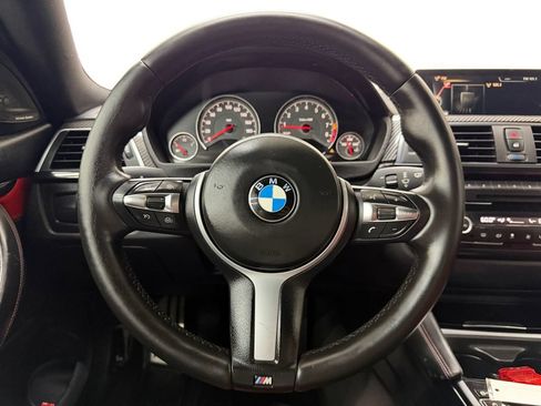 Used 2016 BMW M4 Coupe RWD image 13