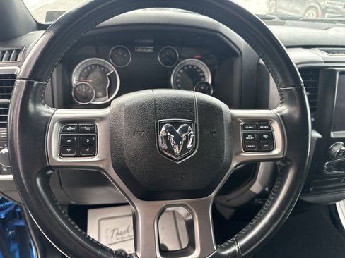 Used 2021 RAM 1500 Classic Warlock w/ Luxury Group image 17