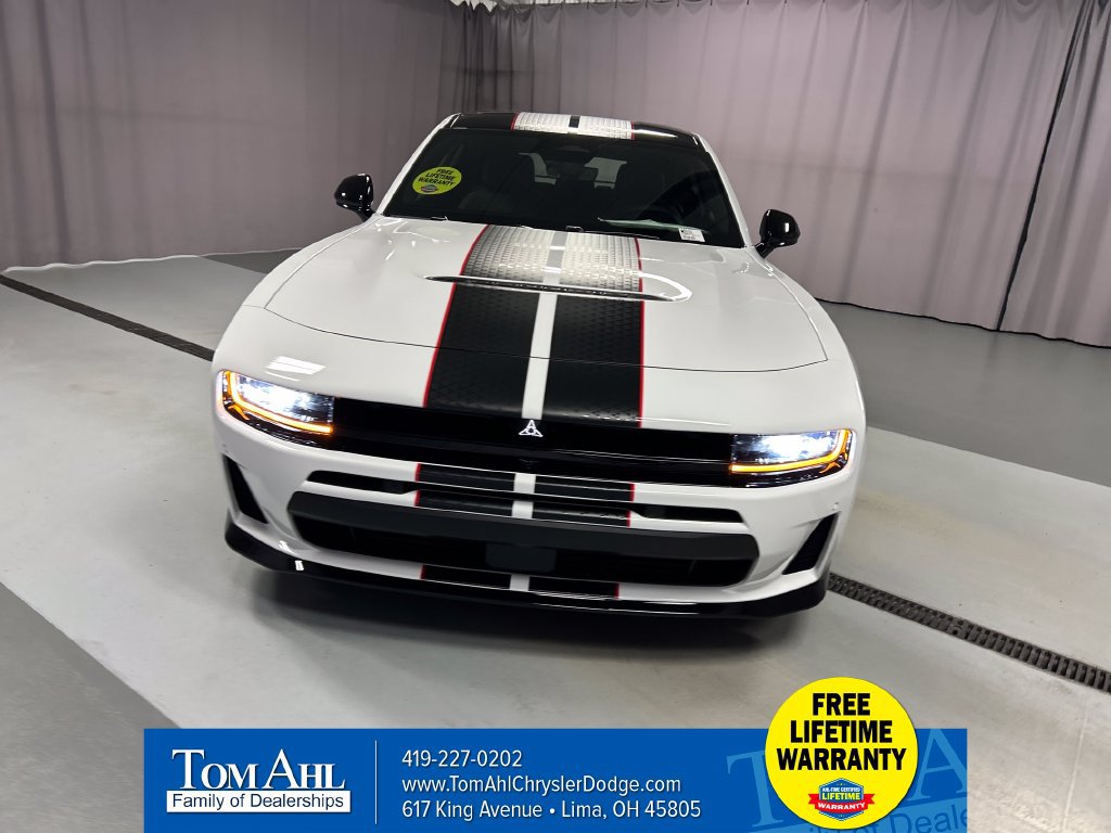 New 2027 Dodge Charger R/T AWD/4WD image 2