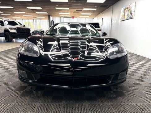 Used 2007 Chevrolet Corvette Convertible w/ Preferred Equipment Group RWD image 4