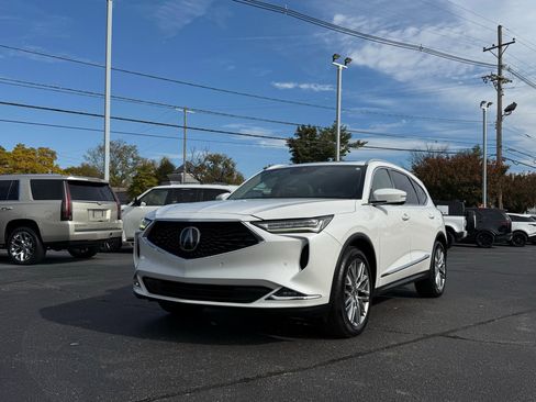 Used 2022 Acura MDX Advance image 1