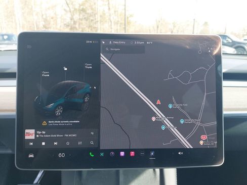 Used 2023 Tesla Model Y Long Range AWD/4WD image 22