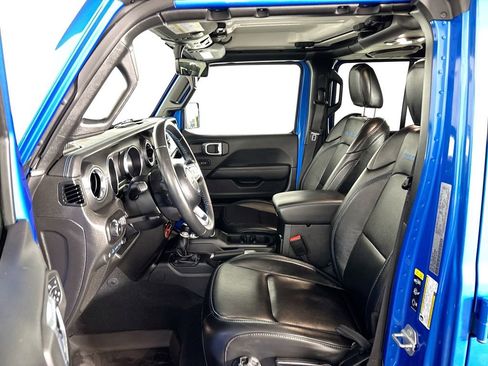 Used 2022 Jeep Wrangler Unlimited Rubicon 4xe AWD/4WD image 11