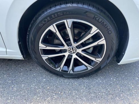 Used 2023 Volkswagen Jetta Sport FWD image 28