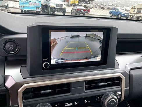 Used 2025 Toyota Tacoma SR5 image 22