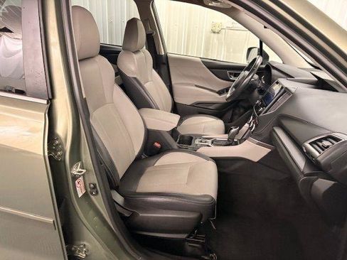 Used 2019 Subaru Forester Limited AWD/4WD image 27
